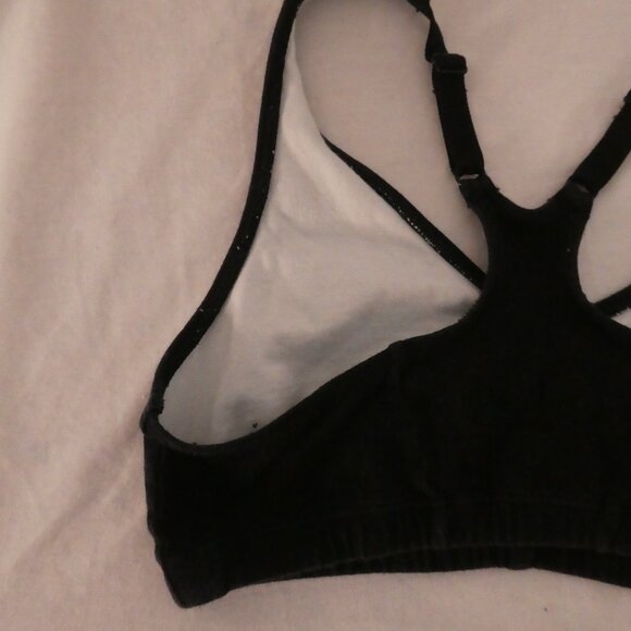 FRUIT OF THE LOOM | size 34 | Black Racerback Sports Bra - Picture 7 of 10